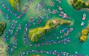 vẻ đẹp vịnh lan hạ từ trên cao