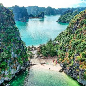 đảo Tự Do ở vịnh Lan Hạ, Cát Bà