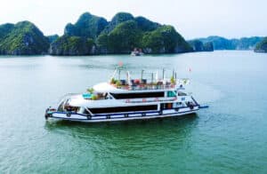 Vé thăm vịnh Lan Hạ, tàu thăm vịnh Lan Hạ